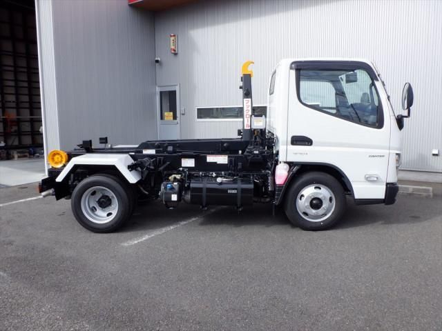 MITSUBISHI CANTER 2025 Image 31