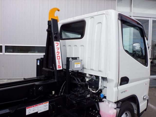 MITSUBISHI CANTER 2025 Image 31