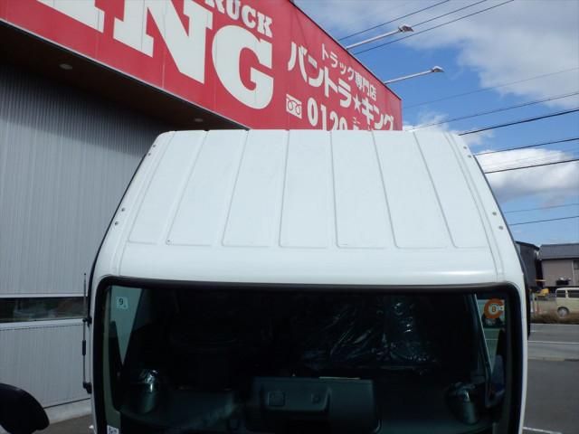 MITSUBISHI CANTER 2025 Image 31