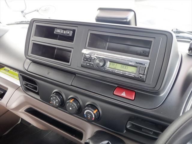 MITSUBISHI CANTER 2025 Image 31