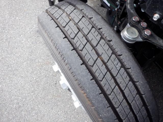 MITSUBISHI CANTER 2025 Image 31