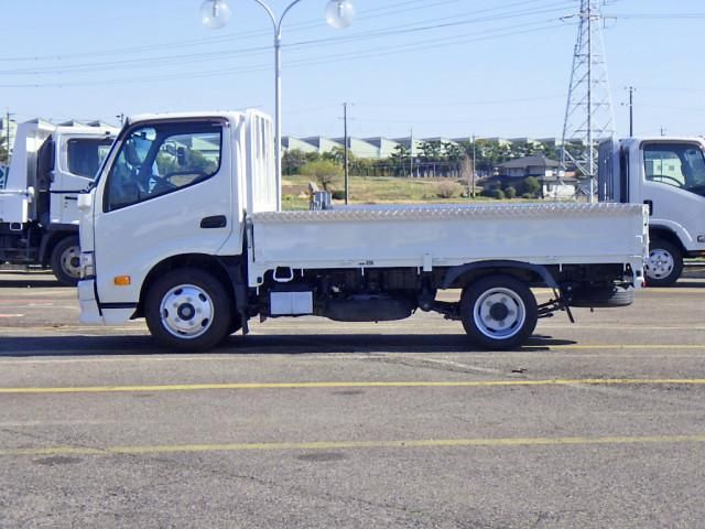 HINO DUTRO 2021 Image 31