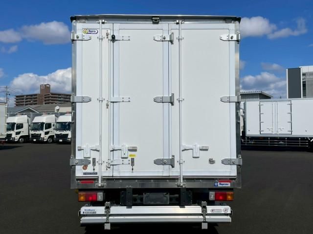 HINO DUTRO 2022 Image 31