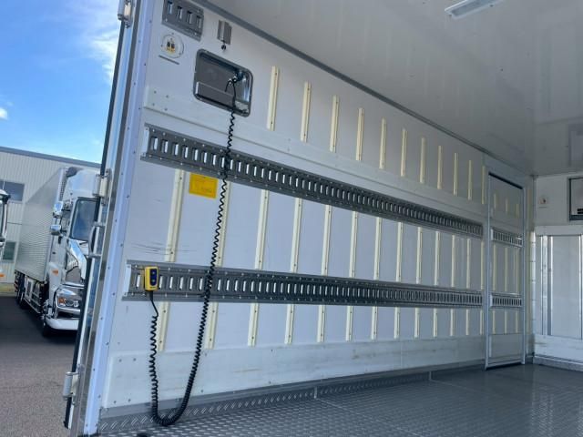 HINO DUTRO 2022 Image 31