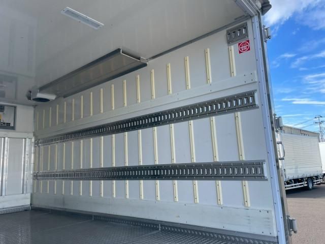 HINO DUTRO 2022 Image 31