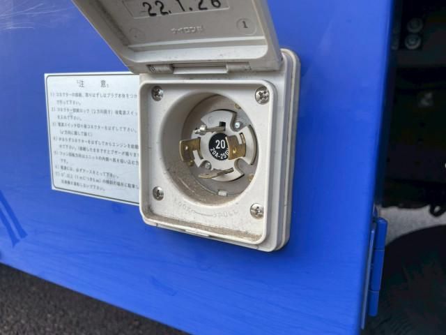 HINO DUTRO 2022 Image 31