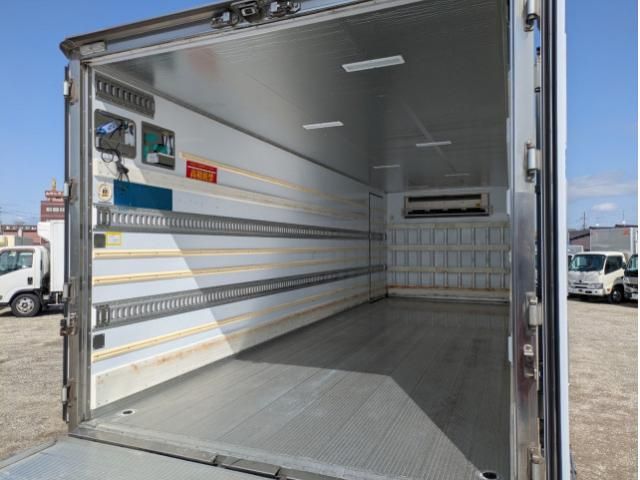 MITSUBISHI FUSOU FIGHTER 2020 Image 31