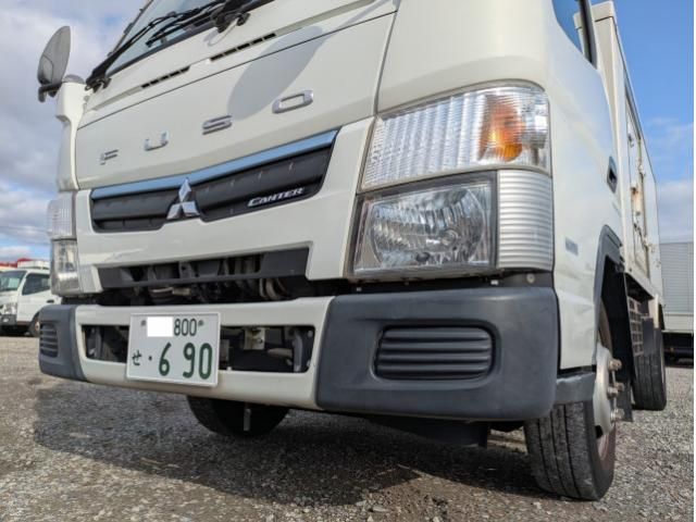 MITSUBISHI CANTER 2018 Image 31