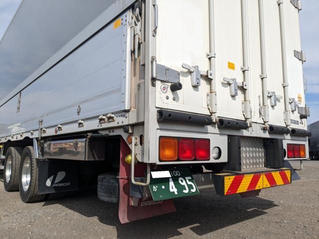 NISSAN DIESEL QUON 2017 Image 31