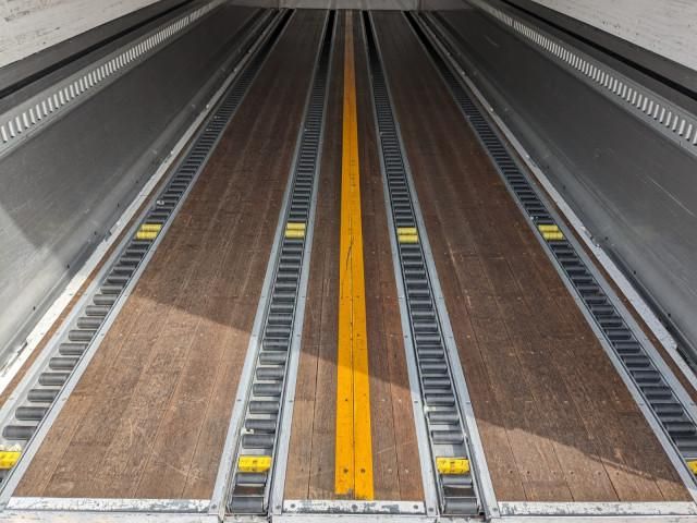 NISSAN DIESEL QUON 2017 Image 31