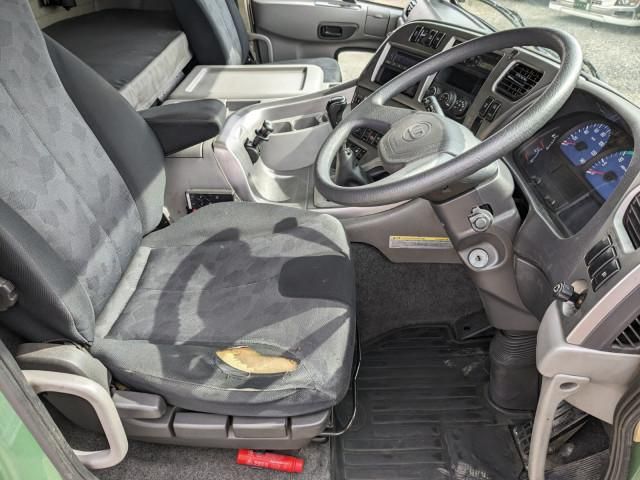 NISSAN DIESEL QUON 2017 Image 31