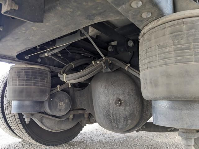 NISSAN DIESEL QUON 2017 Image 31