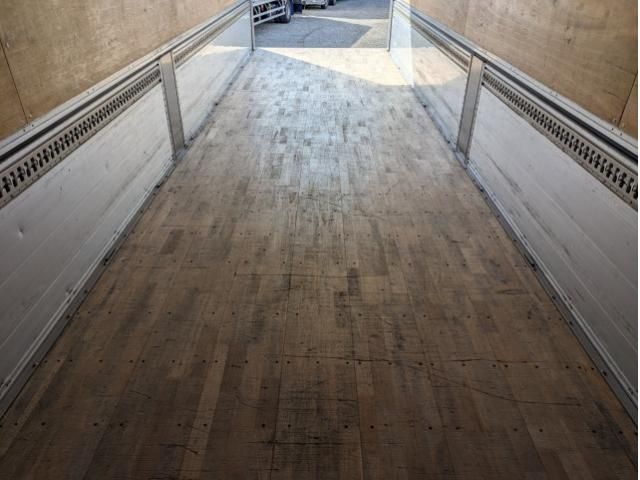 ISUZU GIGA 2017 Image 31