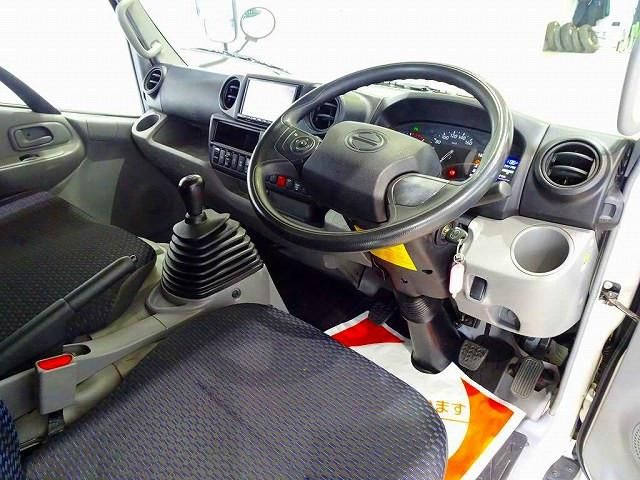 HINO DUTRO 2021 Image 31