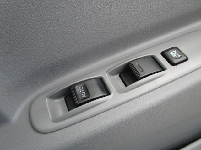 HINO DUTRO 2025 Image 31