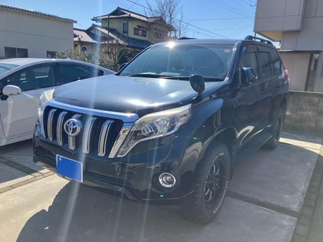 TOYOTA LANDCRUISER PRADO 2015 Image 31