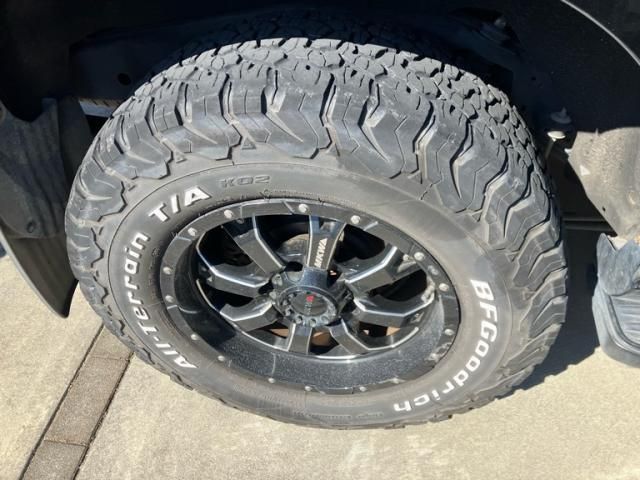 TOYOTA LANDCRUISER PRADO 2015 Image 31