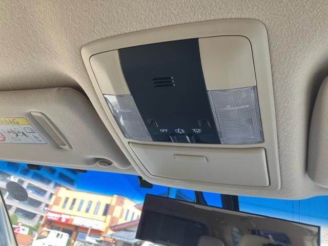 TOYOTA LANDCRUISER PRADO 2015 Image 31