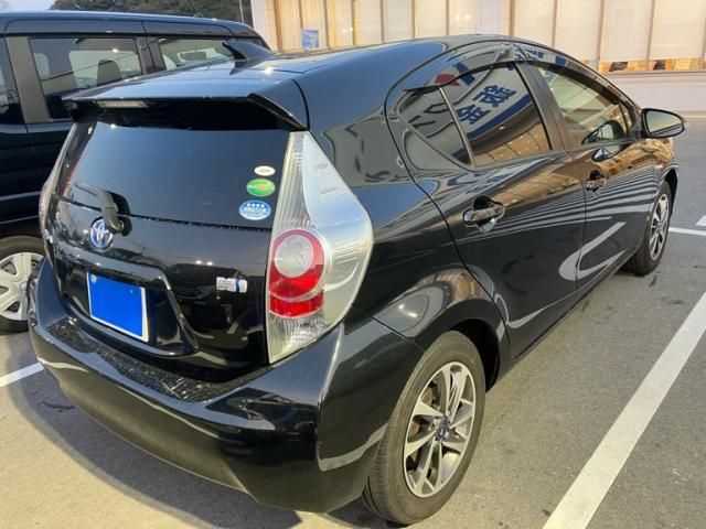 TOYOTA AQUA 2014 Image 31