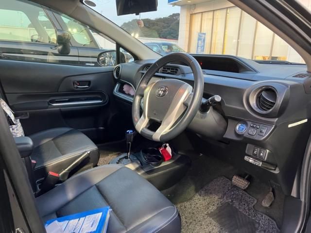 TOYOTA AQUA 2014 Image 31