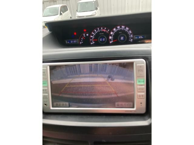 TOYOTA VOXY 2008 Image 31