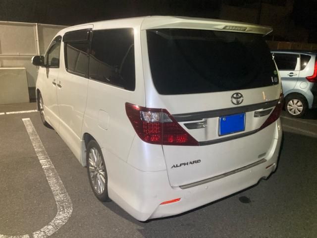 TOYOTA ALPHARD 2012 Image 31