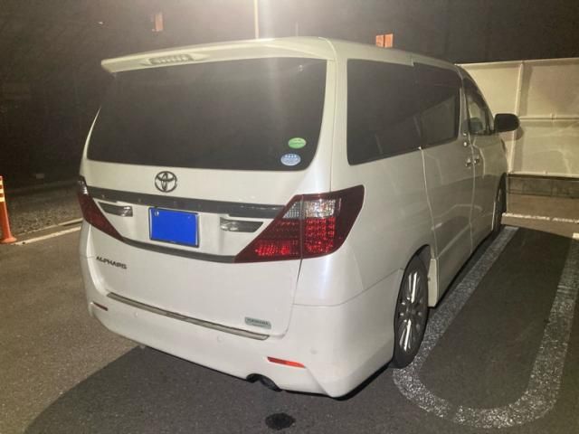 TOYOTA ALPHARD 2012 Image 31