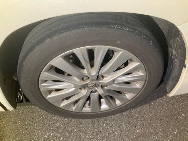 TOYOTA ALPHARD 2012 Image 31