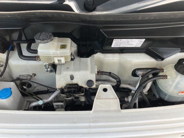 NISSAN NV100 CLIPPER 2016 Image 31