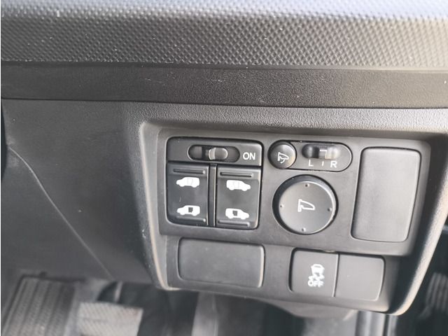 HONDA FREED 2013 Image 31