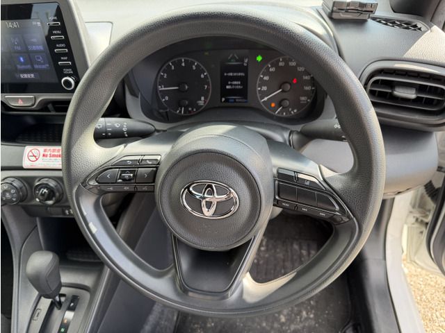 TOYOTA YARIS 2022 Image 31