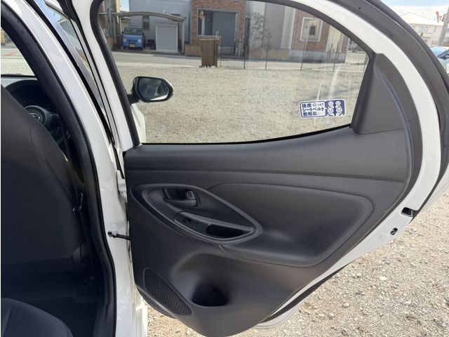 TOYOTA YARIS 2022 Image 31