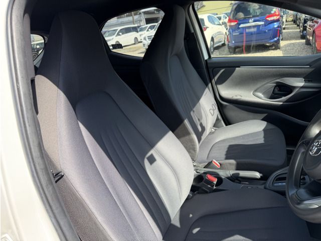 TOYOTA YARIS 2022 Image 31