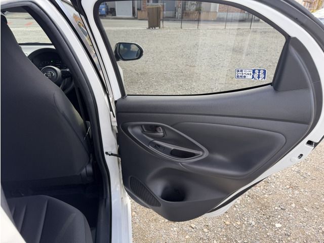 TOYOTA YARIS 2022 Image 31