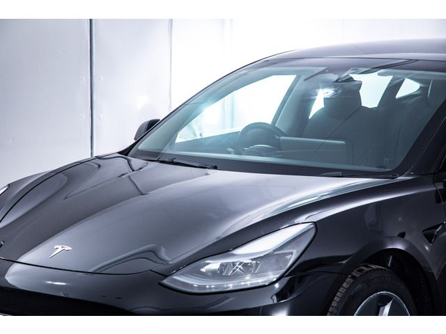 TESLA MODEL 3 2023 Image 31