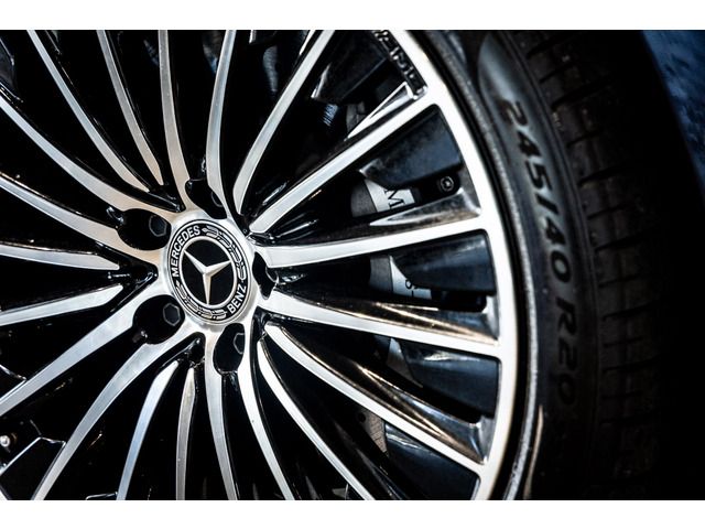 MERCEDES BENZ E CLAS 2024 Image 31