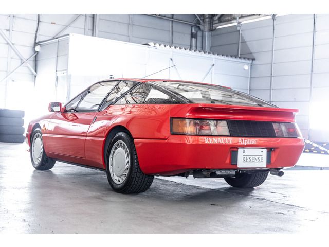 RENAULT ALPINE 1990 Image 31