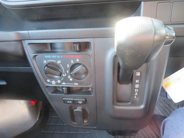 DAIHATSU HIJET CARGO 2019 Image 31