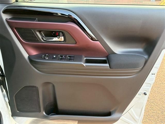 SUZUKI SPACIA CUSTOM 2025 Image 31