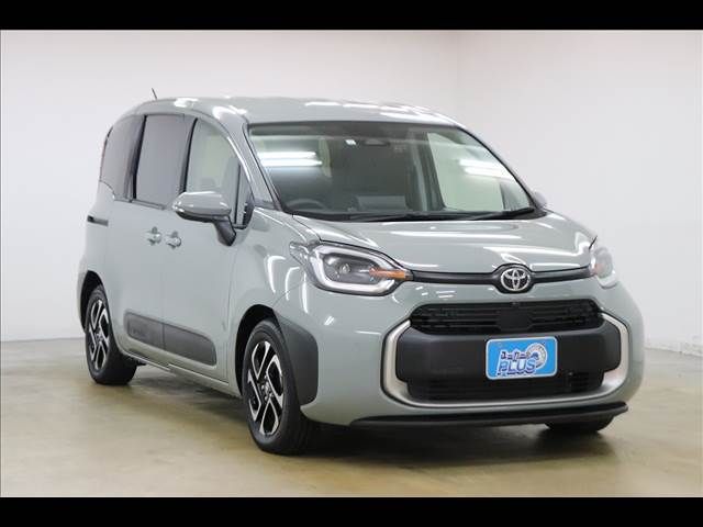 TOYOTA SIENTA HYBRID 2023 Image 31