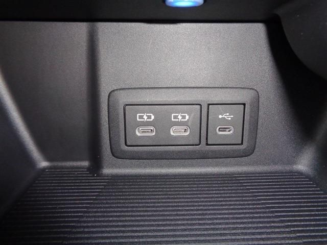 TOYOTA HARRIER 2WD 2024 Image 31