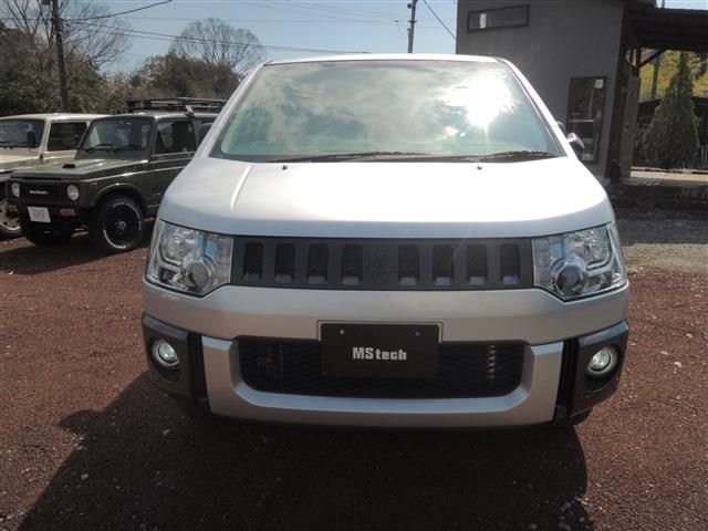 MITSUBISHI DELICA D:5 4WD 2010 Image 31