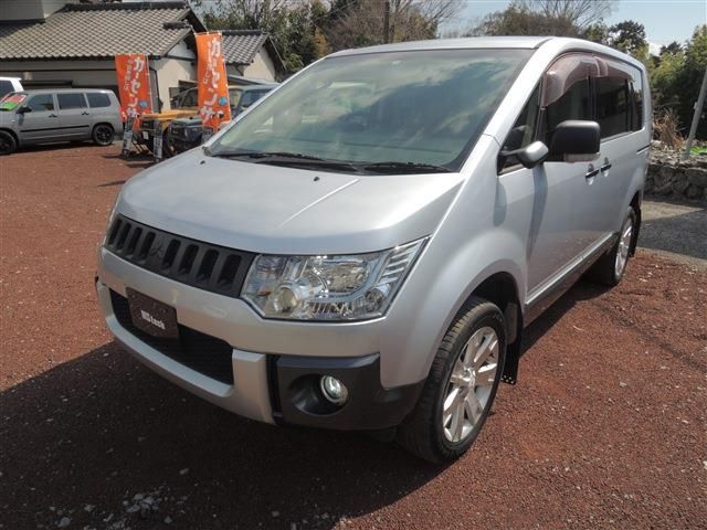 MITSUBISHI DELICA D:5 4WD 2010 Image 31