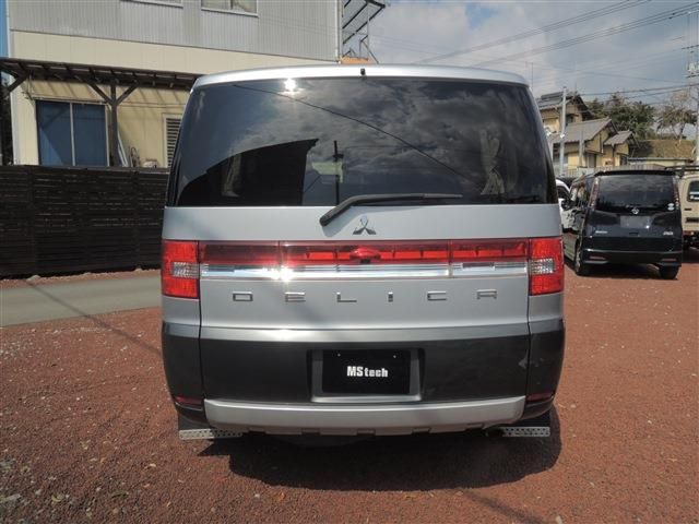 MITSUBISHI DELICA D:5 4WD 2010 Image 31