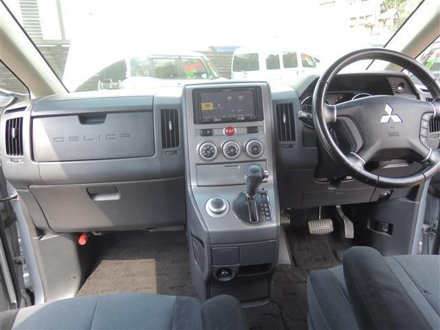 MITSUBISHI DELICA D:5 4WD 2010 Image 31