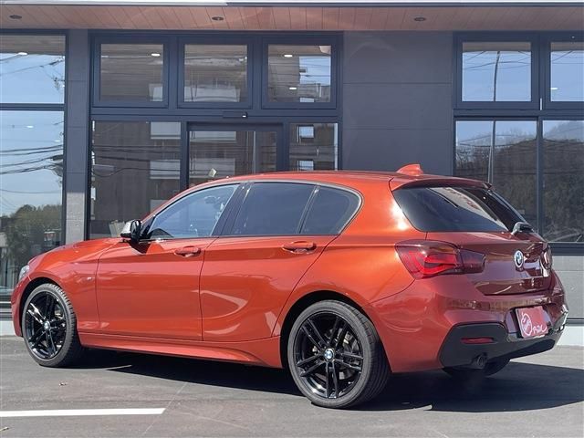 BMW 1SERIES 2019 Image 31