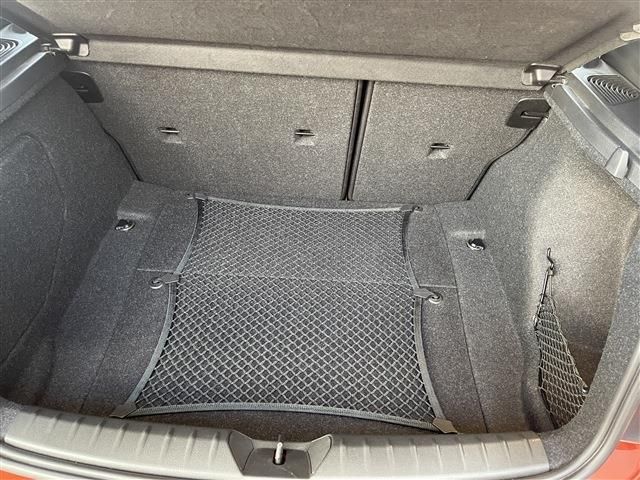 BMW 1SERIES 2019 Image 31