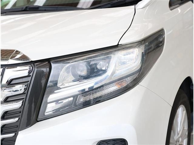 TOYOTA ALPHARD 2016 Image 31