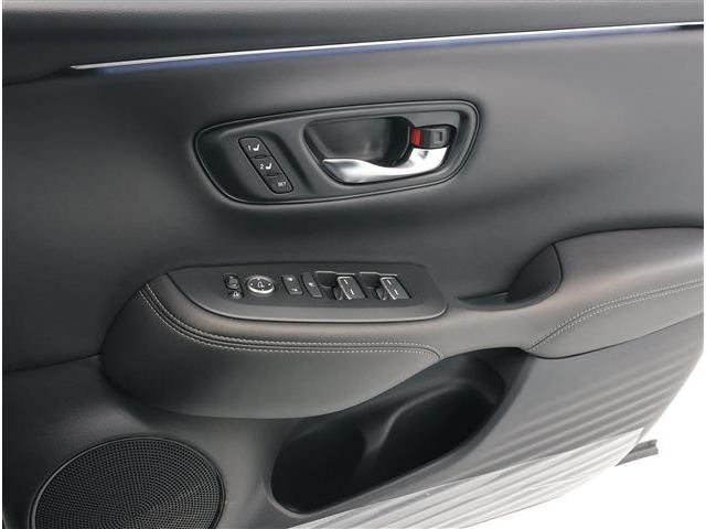 HONDA ZR-V E:HEV 2025 Image 31