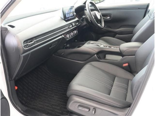 HONDA ZR-V E:HEV 2025 Image 31